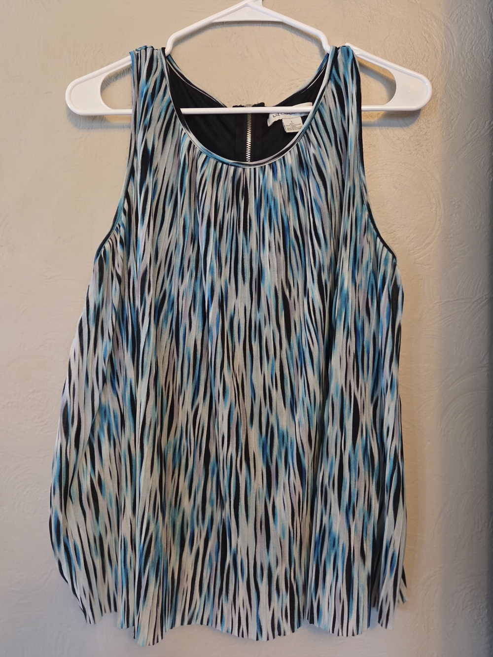 Liz Claiborne Blue, Black & White Printed Tank Top